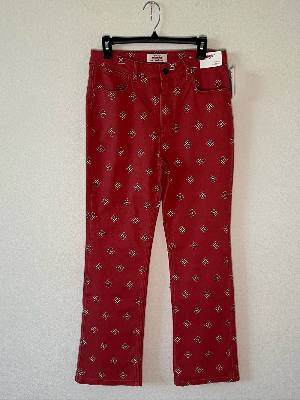 NWT Free People x Wrangler High Rise Bold Boot Bandana Print Jeans Red Size 10 - Picture 8 of 16